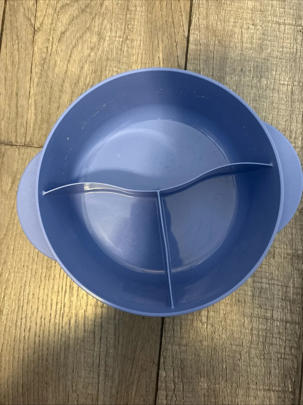 Tupperware Teal and Purple Container with Yellow Vent Three Compartments